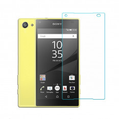 Защитное стекло для Sony Xperia Z5 Compact E5823