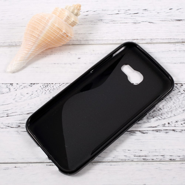 Антискользящий чехол для Samsung Galaxy A3 (2017) A320 (черный)