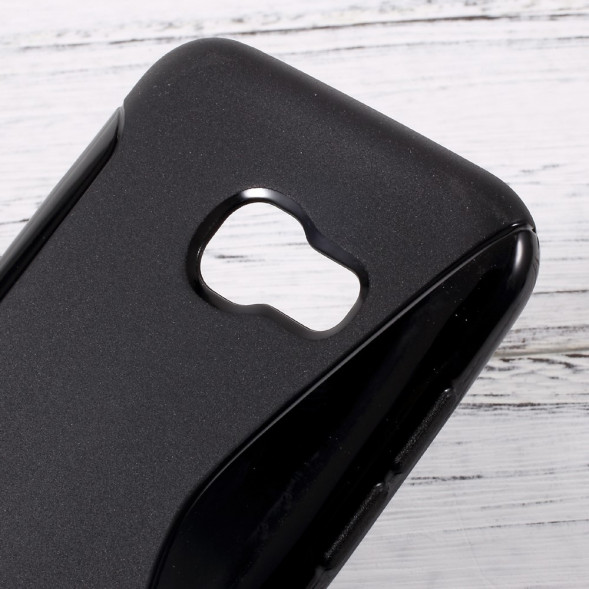 Антискользящий чехол для Samsung Galaxy A3 (2017) A320 (черный)