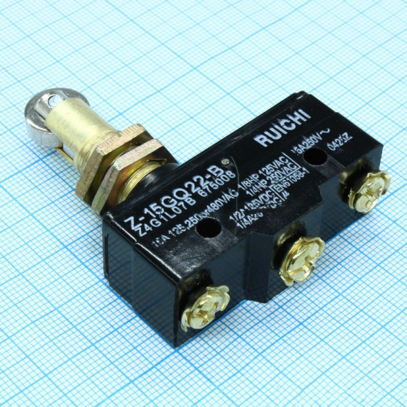 Z-15GQ22-B 15A/250VAC Кнопка микропереключатель с роликом