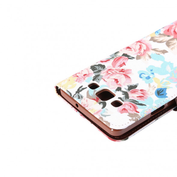 Чехол книжка с цветами для Samsung Galaxy A7 SM A700F (Белый)