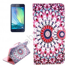 Чехол книжка с цветами для Samsung Galaxy A7 SM A700F (Подсолнух)