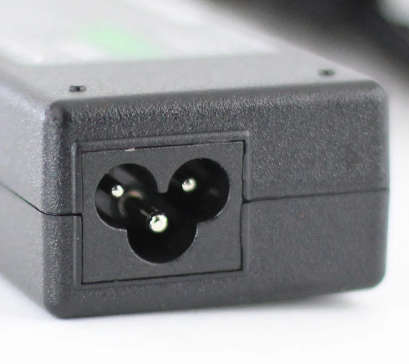 Блок питания (сетевой адаптер) для ноутбуков Sony 19.5V 4.7A 90W 6.0