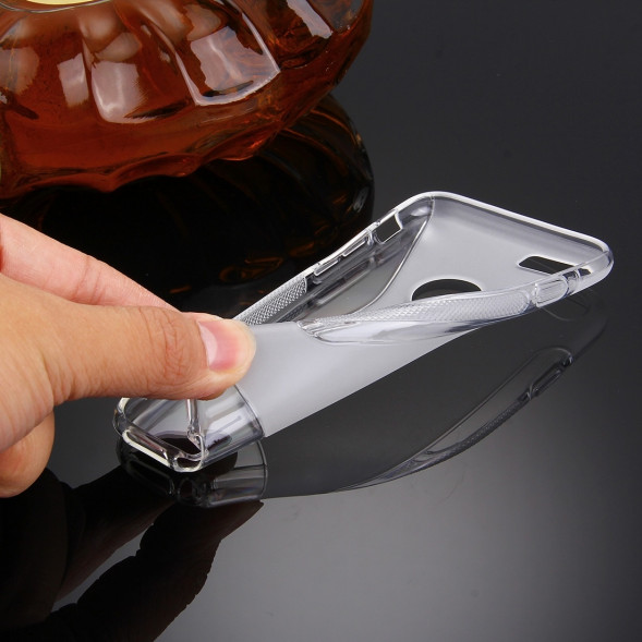 Антискользящий чехол накладка для iPhone 7 (Прозрачный)