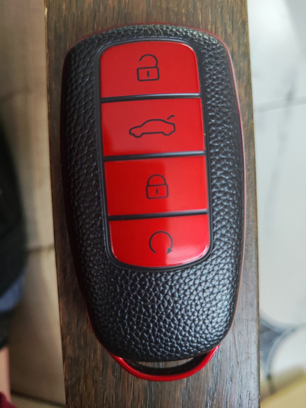 Чехол для ключа Omoda C5, Chery Tiggo 8 Pro, Tiggo 8plus, 5 Plus, 7 Pro (Красный)
