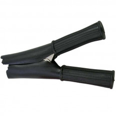 8-0040 black Зажим крокодил с изолятором 30А 72мм (черный)