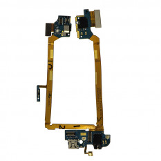 Шлейф с разъемом зарядки для LG G2 D802