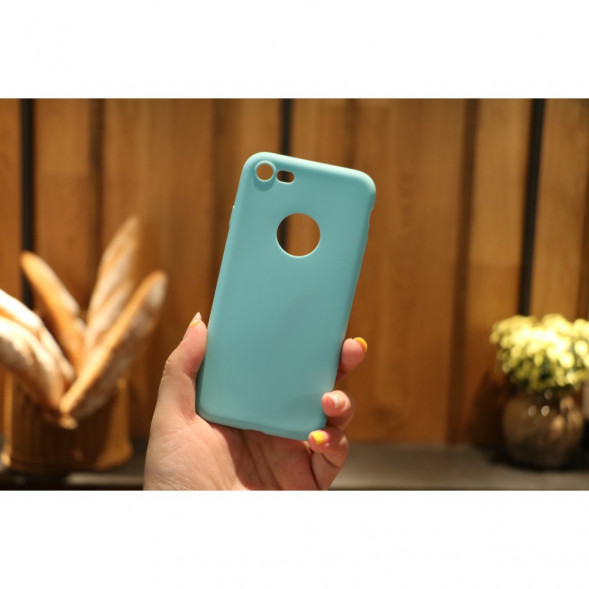 Матовый мягкий чехол для iPhone 8 / 7 (голубой)