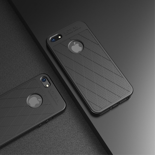 Чехол накладка Hoco Loyal для iPhone 5, 5S, SE (черный)