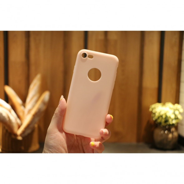 Матовый мягкий чехол для iPhone 8 / 7 (розовый)