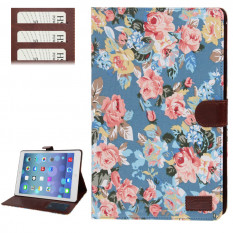 Чехол книжка с цветами для iPad Air (Голубой)