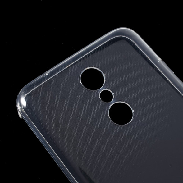 Силиконовый чехол для LG K10 2018 прозрачный