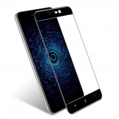 Защитное 3D стекло для Xiaomi Redmi 5A (черный)