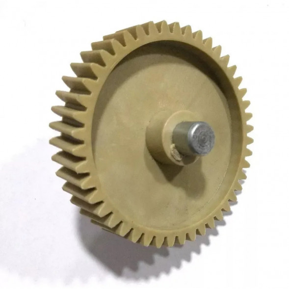 Шестерня для мясорубки Panasonic, Polaris с металлическим валом Д-82мм (Косые зубья)