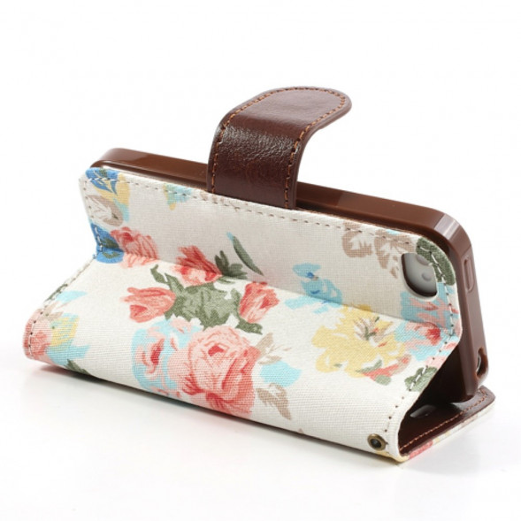 Чехол книжка Flower Cloth для iPhone 4/4S (белый)